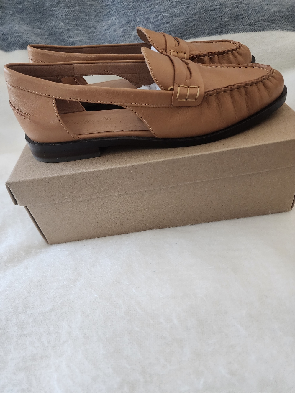Madewell Cutout Loafers In Vachetta Leather Size 8, Style NK672 - Picture 5 of 15